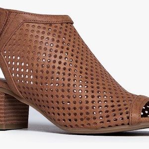 NEW J. Adams Booties for Women-Peep Toe Low Block Heel Velcro Strap Size 8.5